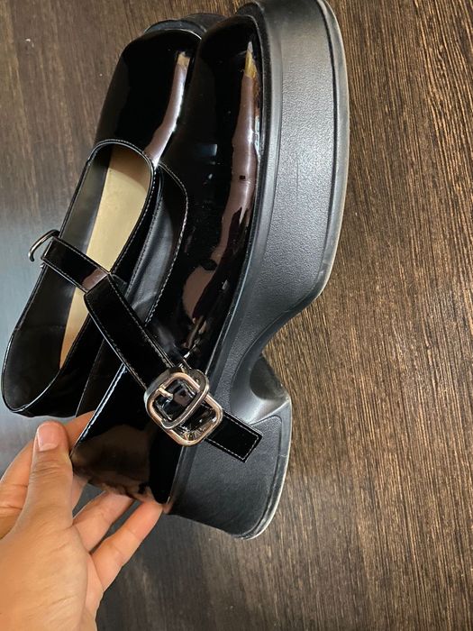 Туфли на массивной платформа, школьные