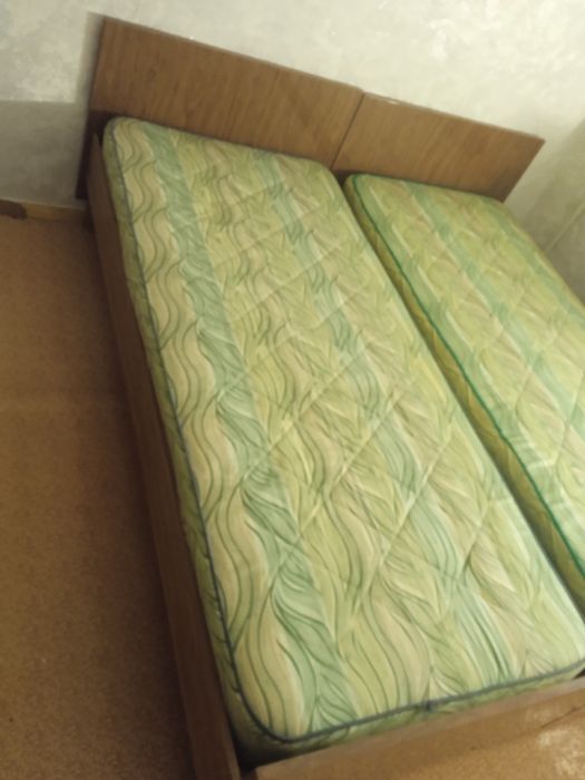 Кровати крепкое 2 штуки