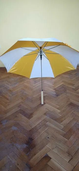 Автоматичен чадър