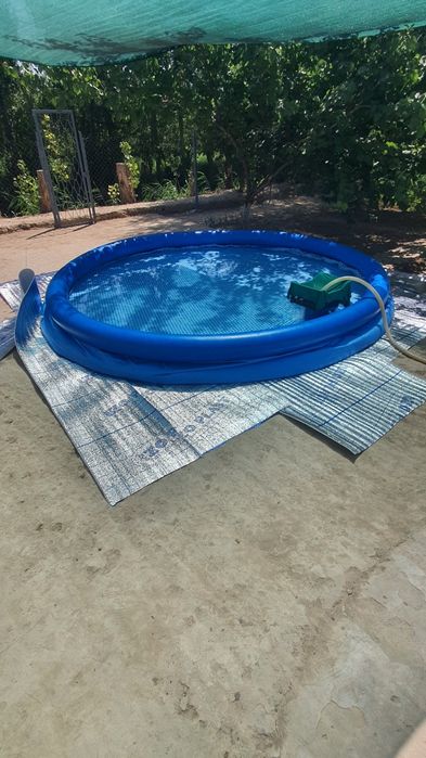 Продаю Басейн  5т..621 литр .