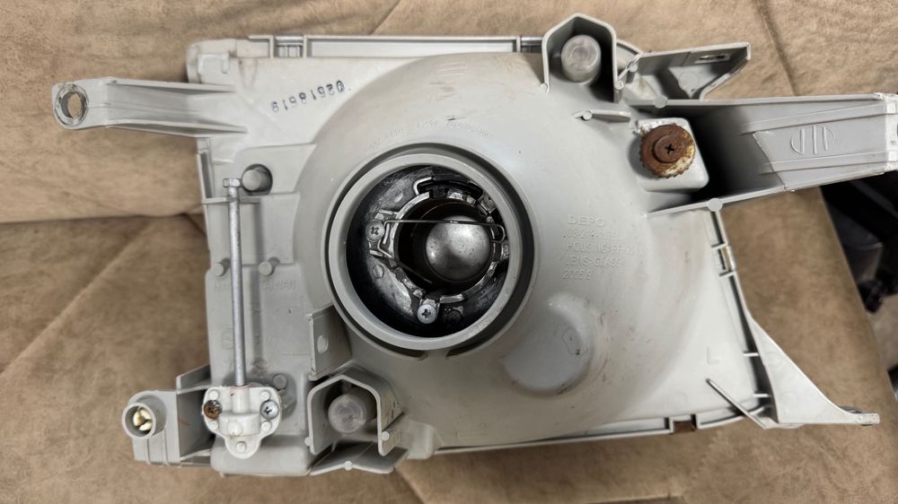 DEPO фара прадо 90/95