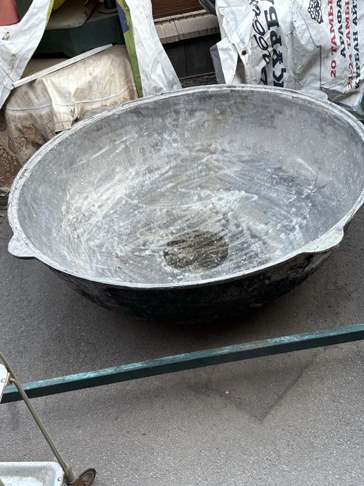 Продам казан советский.