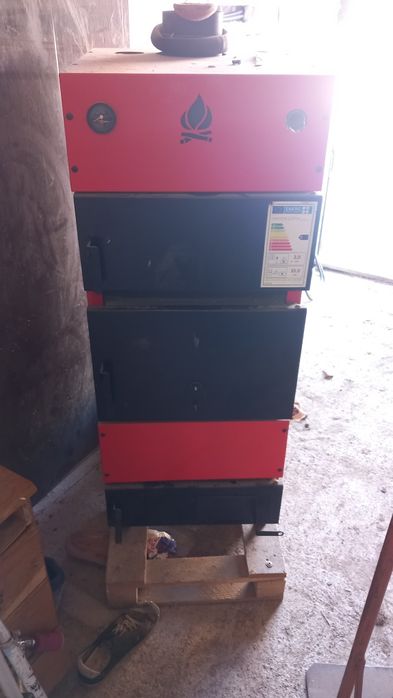 Vand centrala termica pe lemne