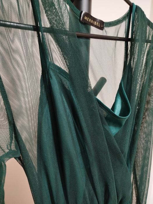 Тъмно зелена рокля L размер