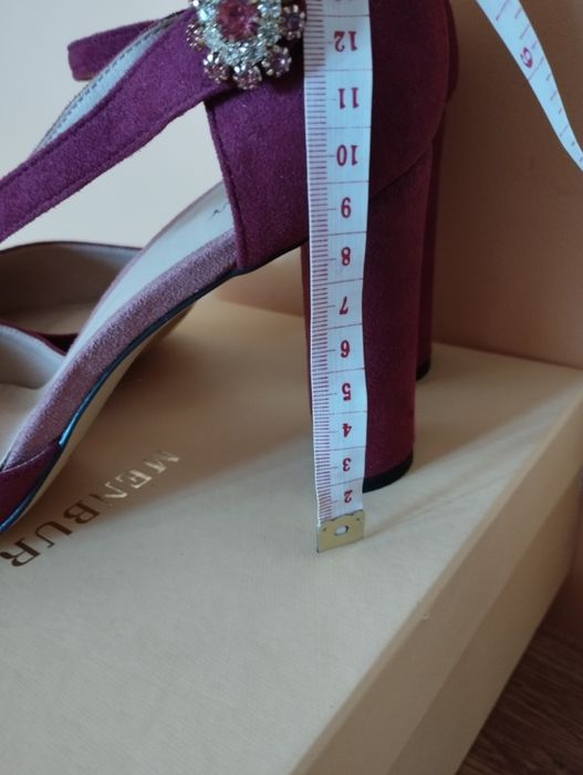 Удобни и елегантни обувки на марката Menbur