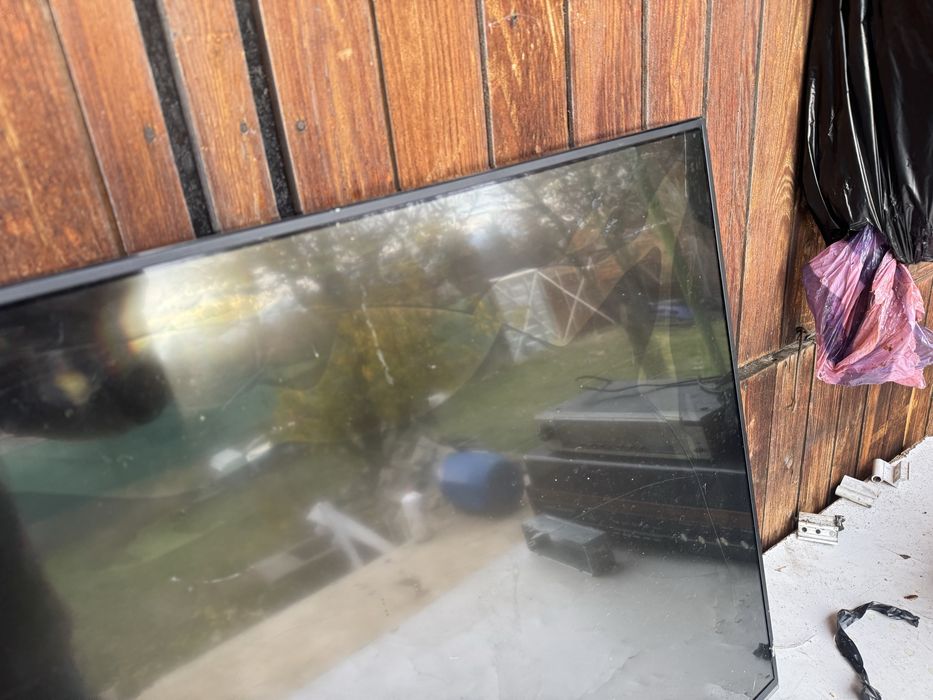 Телевизор jvc 43 инча за части