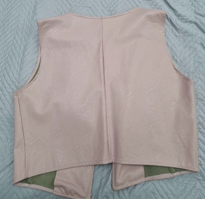 Vestă de damă din piele