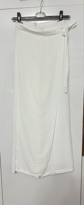 Pantaloni albi pareo, Zara , noi, mar S