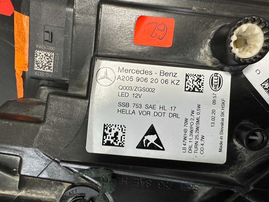 Фарове фар десен Mercedes C W205 Face farove far Мерцедес Ц 205 USA