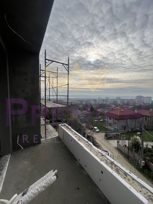 Продава се Тристаен апартамент в Варна, Изгрев - 124 кв.м за 790 €/кв.м - Снимка #10