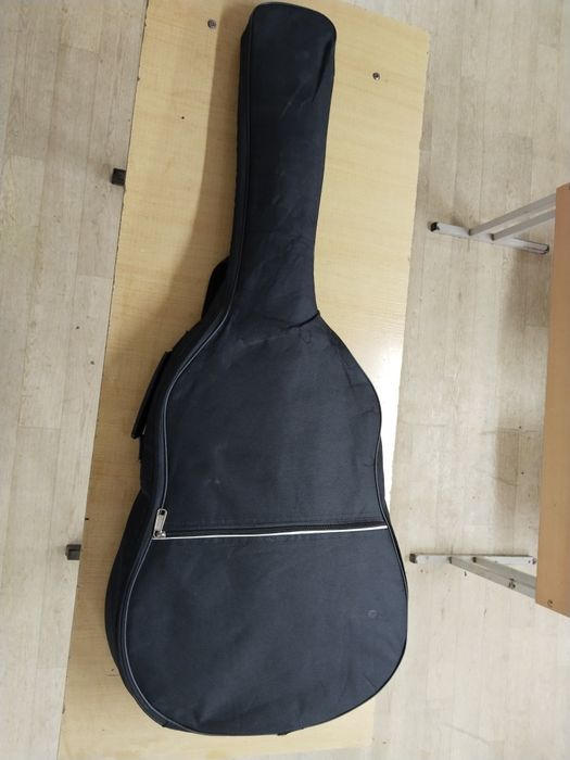 Жана гитара сатылады