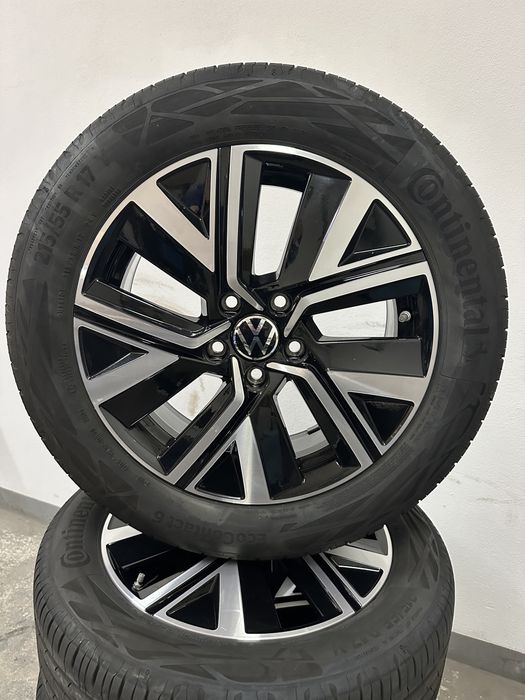 Jante 17 originale Vw Touran lll Golf 8 7 Skoda Octavia anv vara 215 55 17