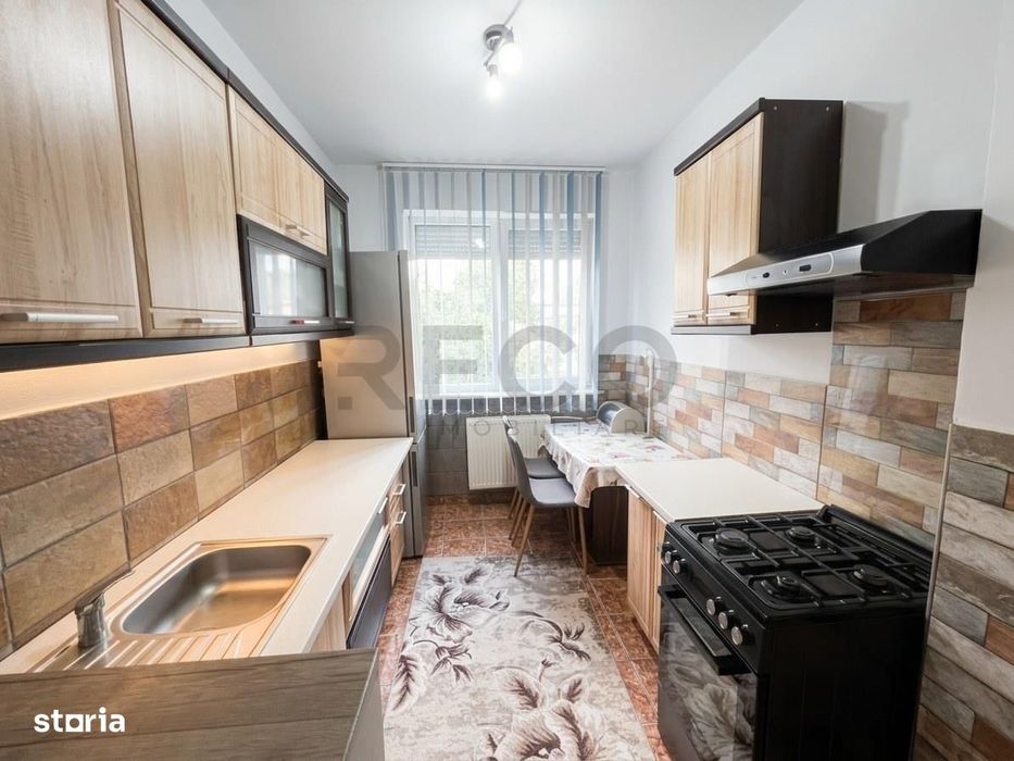 RECO, Apartament 3 camere, gata de mutat,  Zona Rogerius, Oradea