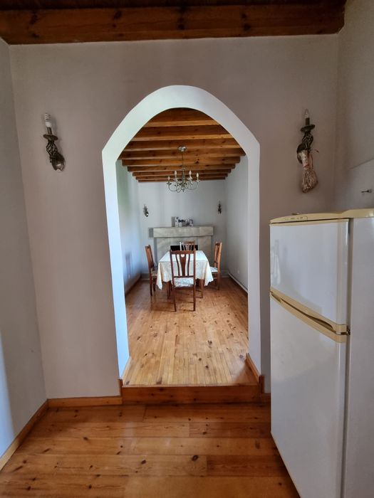 Продаю дом. 20 мин езды от поста рохат.