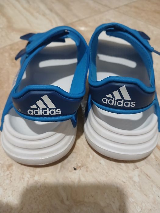 Adidas сандали 33 номер