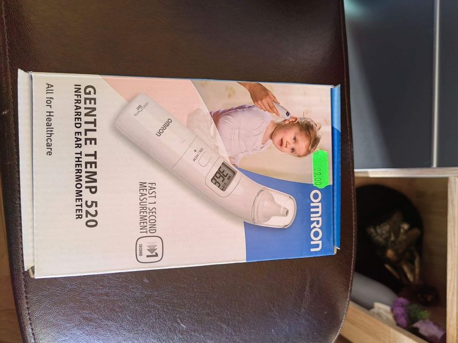 Термометър за ухо Omron