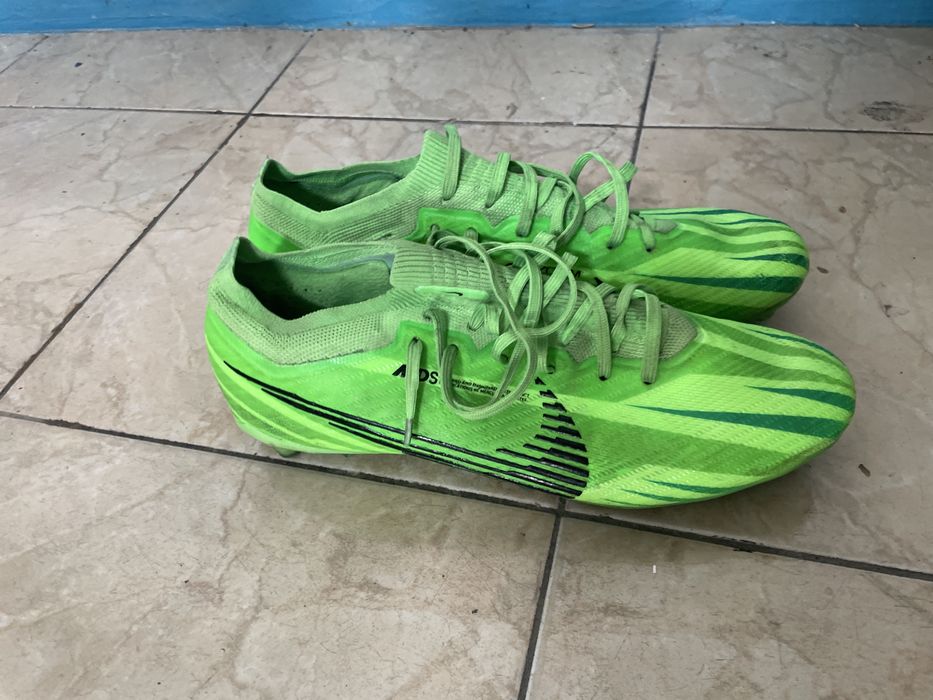 Бутцы найк меркуриал для искуственого гозона