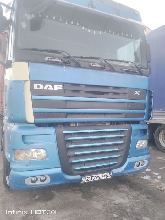 Тягач даф 105460