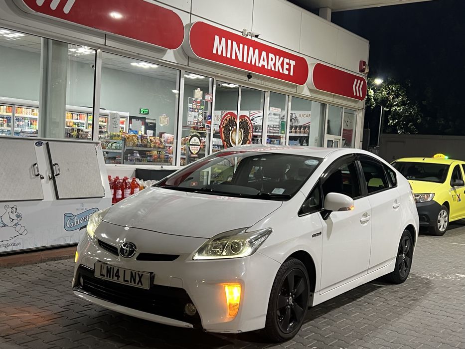 TOYOTA Prius 2014 — imagine 2