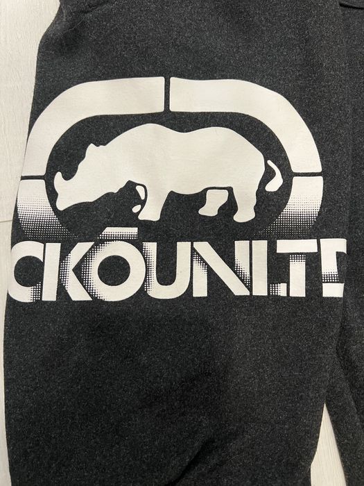 Ecko unltd панталони