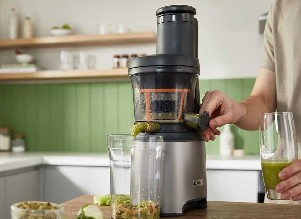 Нова Сокоизстисквачка Kenwood PureJuice XL JMP85.00SI, 2 години Гаранция