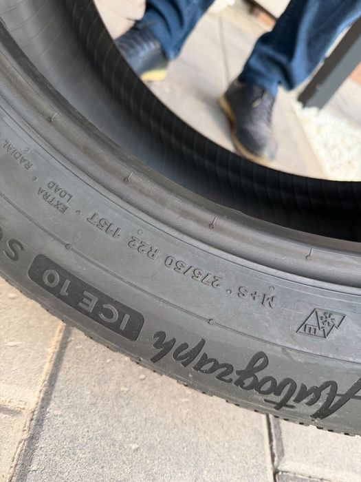 Продам зимние шины новые
