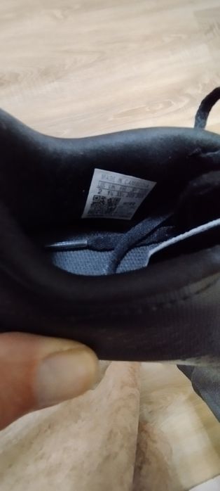 Детски футболни бутонки адидас 33 номер