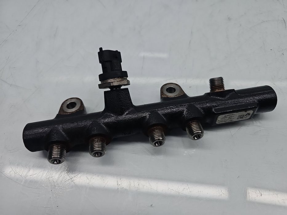 Rampa injectoare Renault Clio 4 (B98) Hatchback [Fabr 2012-2020] 17521
