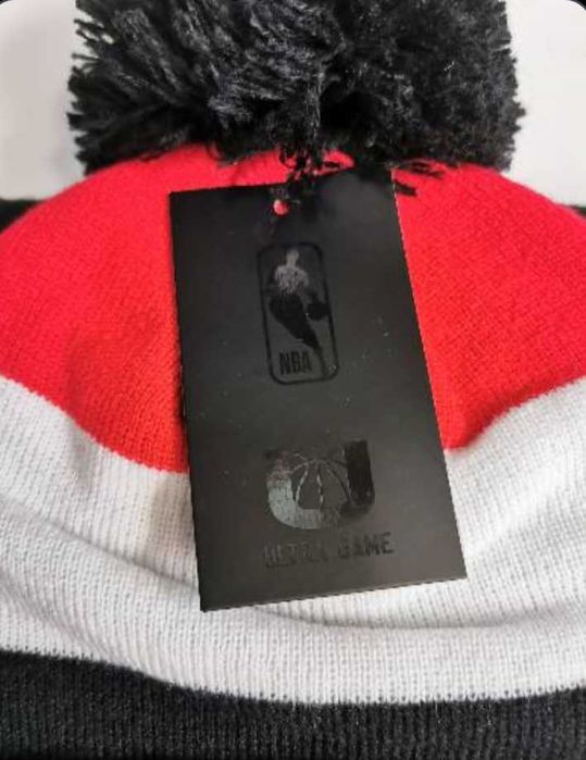 Lakers/ Chicago Bulls комплект мъжка шапка и шал от Сащ