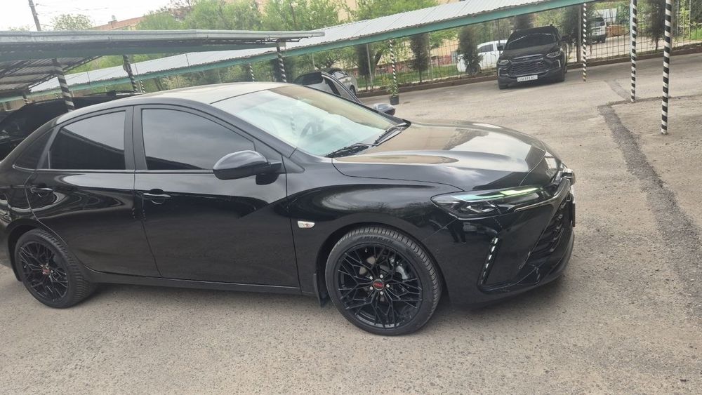 Новый машина Monza 1.3 turbo