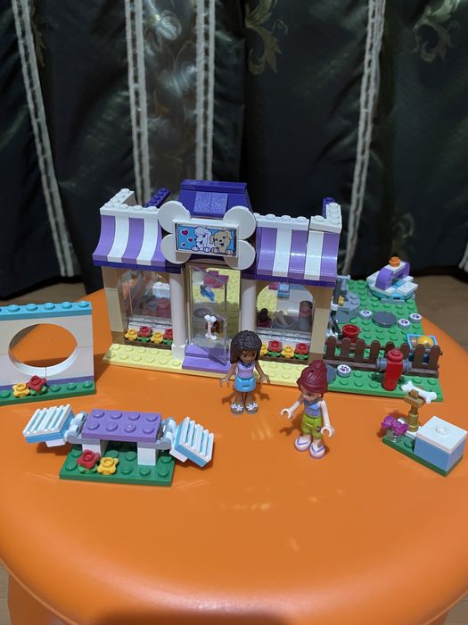 LEGO Friends Gradinita cateilor din Heartlake 41124