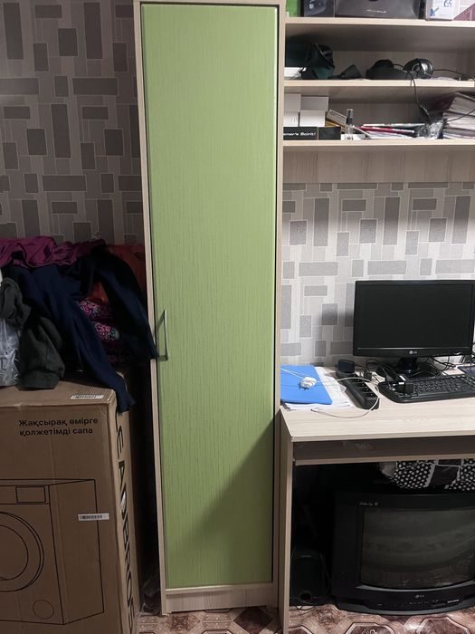 продается шкаф в хорошем состояний
