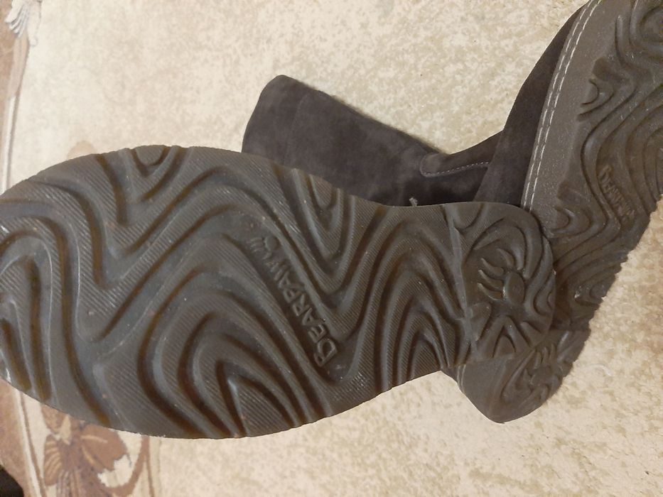 Vând cizme damă BEARPAW (36)