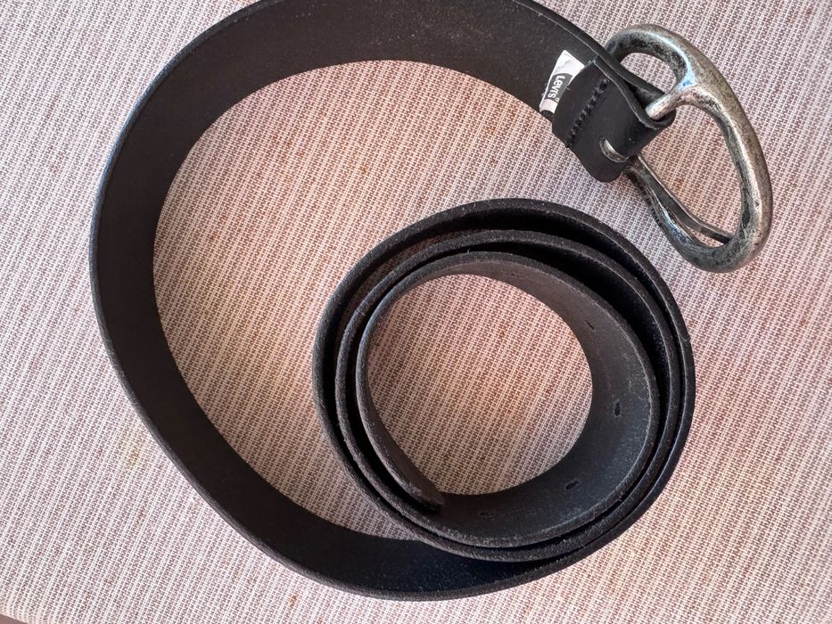 Дамски кожен колан Levis