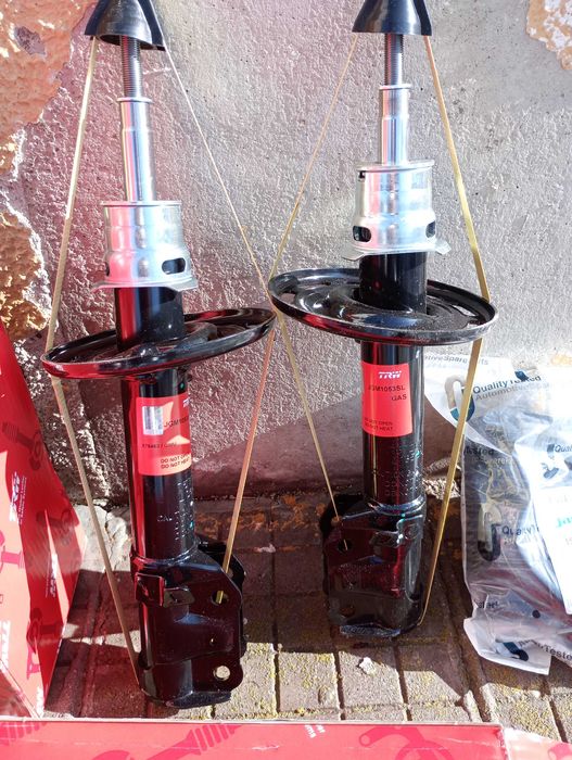 Honda jazz (2002-2008) гуми и части