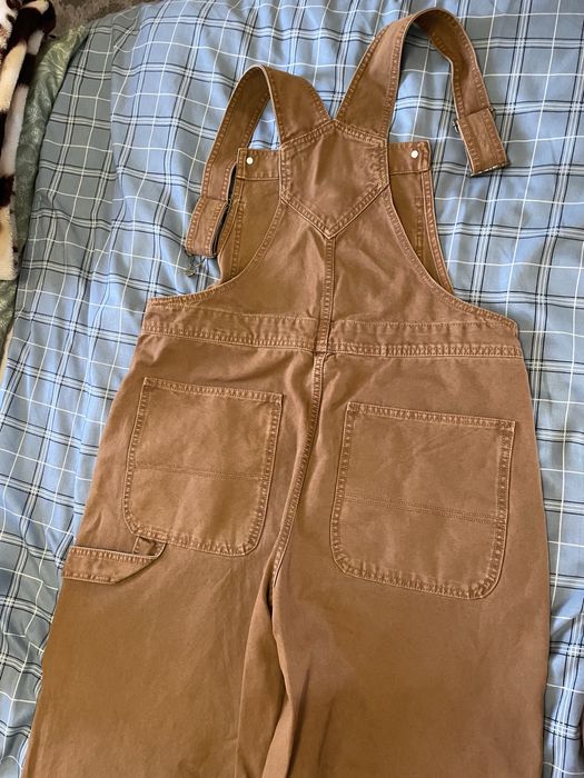 Коричневый комбинезон
