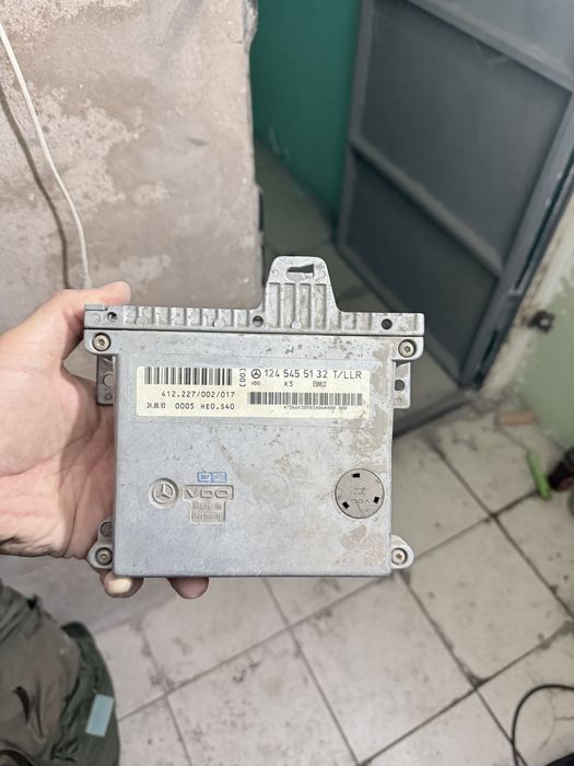 Мерседес 124 разные запчасти