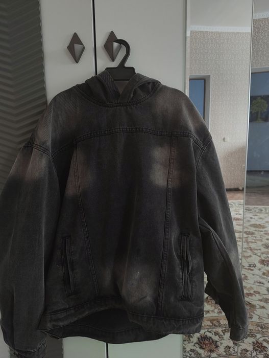 Толстовка черная