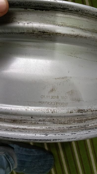 Vând set jante impecabile