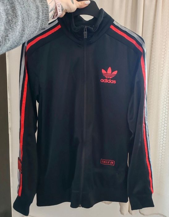 Bluza adidas superbă