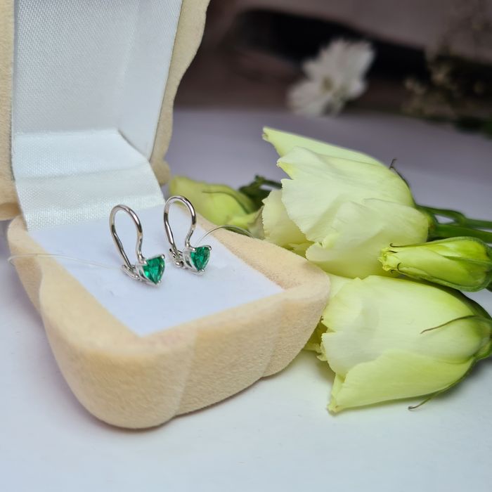 Серебряные сережки детские