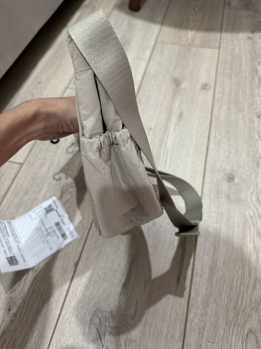 Uniqlo сумка бананка