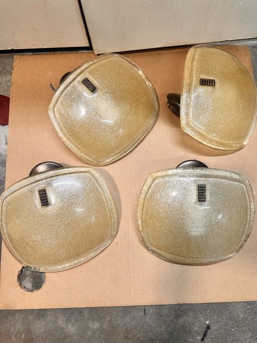 Италиански осветителни тела с венецианско стъкло