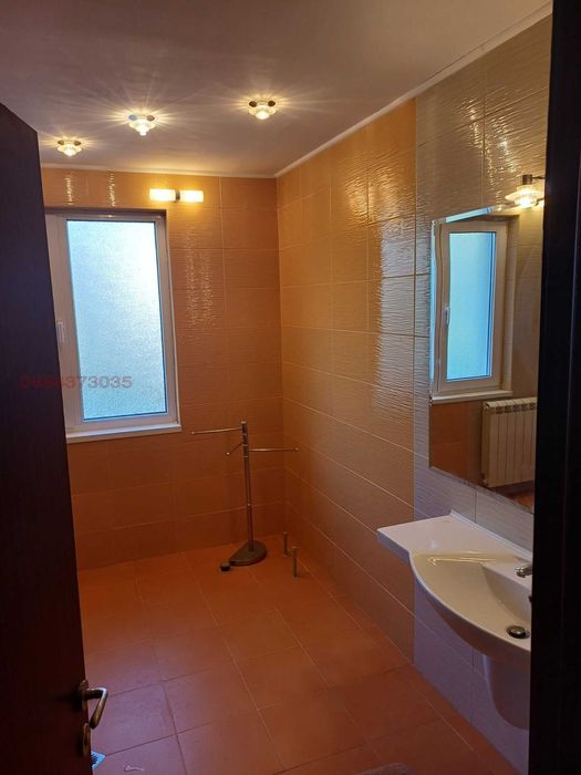 Продава се Къща в Перник, Мошино - 303 кв.м за 1815 €/кв.м - Снимка #16