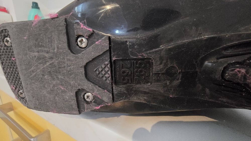 Clapari Tecnica Phoenix 100 Air Shell marime 26.5 (41, 41.5)