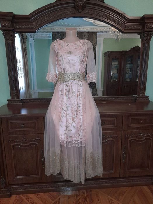 Готовая платье для женщин и девушек