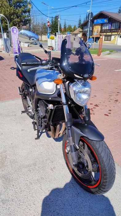 Vând Yamaha FZ6-S2 an 2008
