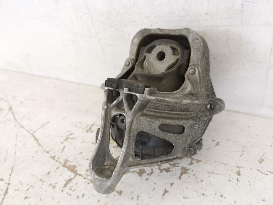 Електрически Десен Моторен Държач Ауди А6 С8 / Audi A6 C8 [ - ], Q7 4M