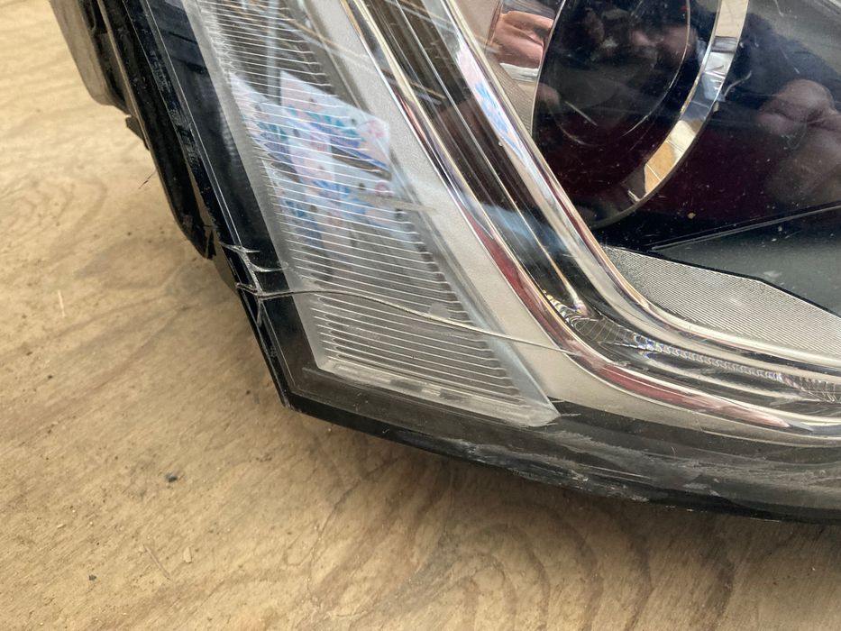 Десен фар за Audi A5.Би-ксенон Фейслифт. 12-16.