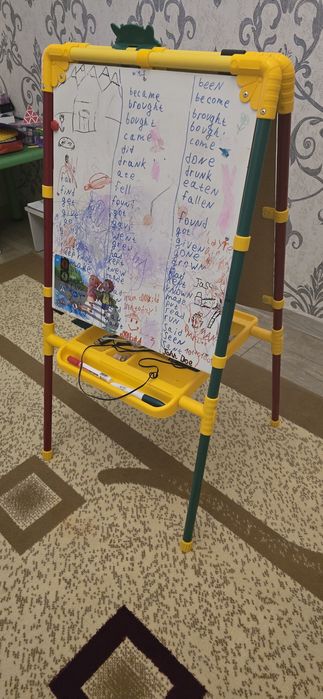 Мольберт для доски